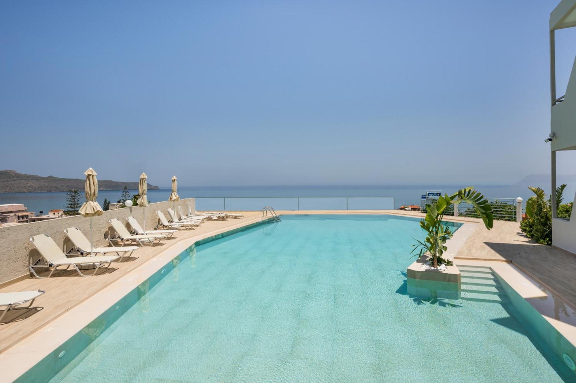 Hermes Sea View Stalos Exterior photo