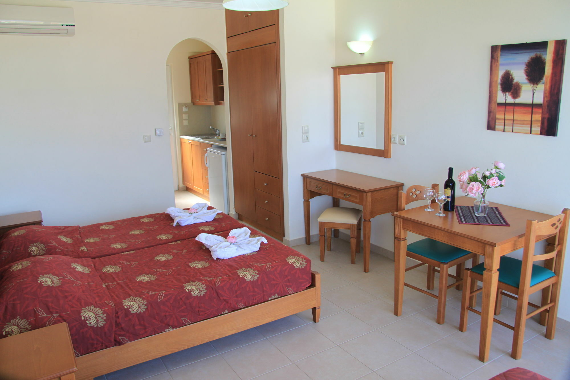 Hermes Sea View Stalos Exterior photo